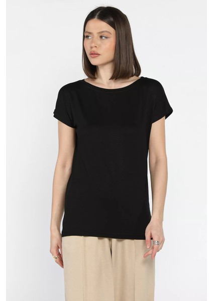 Kadın Bisiklet Yaka Tişört fiyatları