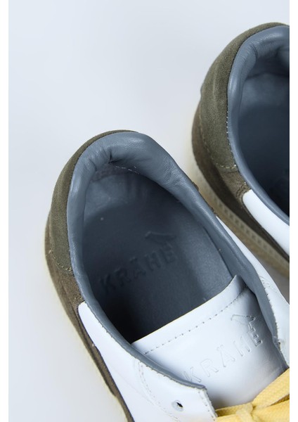 Artemis Erkek Hakiki Deri El Boyamalı Bağcık ve Iki Yedek Bağcıklı Beyaz-Haki Sneakers fırsatları