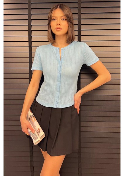 Kadın Boydan Düğmeli Ajurlu Bluz fiyatları