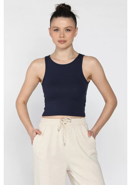 Kadın Bisiklet Yaka Sıfır Kol Basic Body Bluz