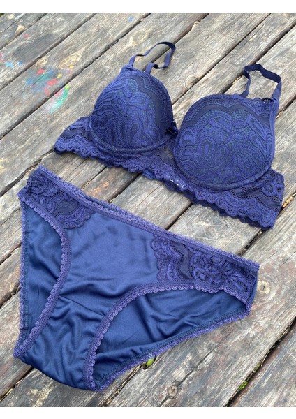 Mavi Dantelli Destekli Sütyen Takımı indirimleri