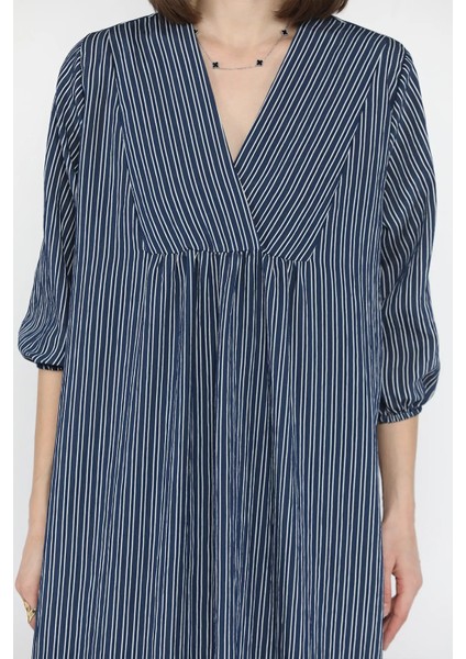 Kadın Içlik Kombinli Dökümlü Elbise fırsatları