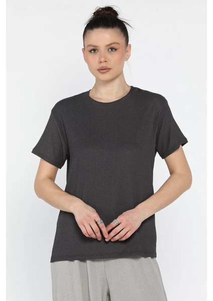 Kadın Bisiklet Yaka Basic Tişört fiyatları