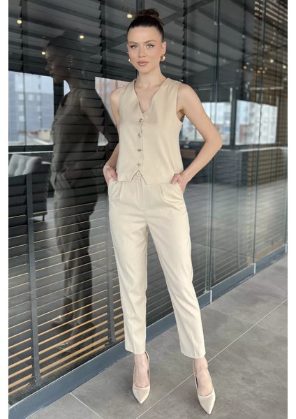Kadın Düğme Detaylı Astarlı Yelek Pantolon Ikili Takım