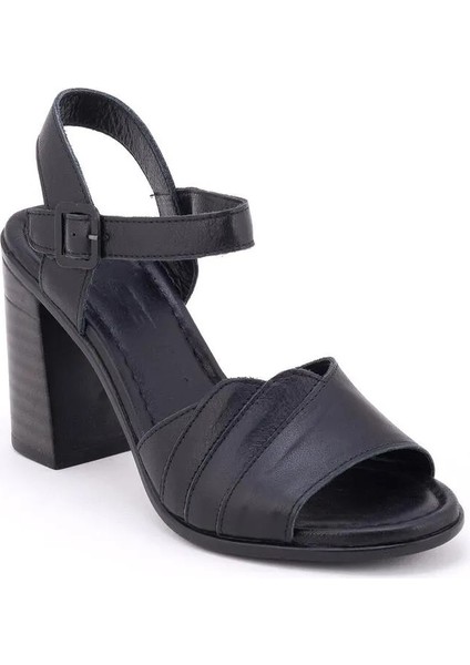 24381830Y Venüs Sandalet