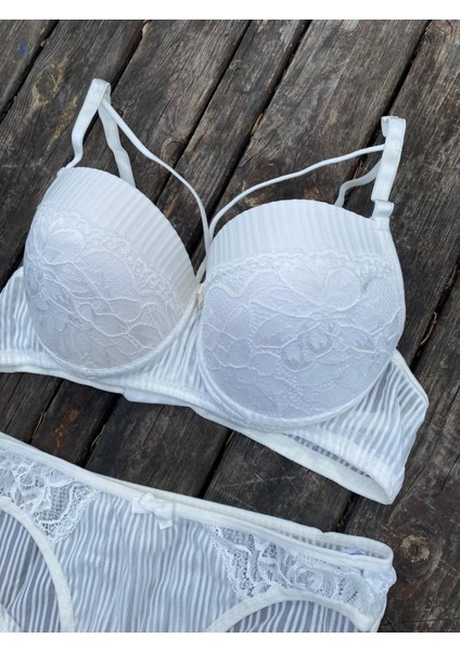 Beyaz Ip Model Dantelli Destekli Takım modelleri