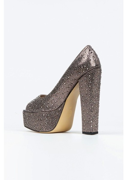 Kadın Moda Şık Gümüş Sultan Taşlı Klasik Köşe Kalıplı Kalın Düğün Nişan Gece Abiye Ayakkabısı modelleri