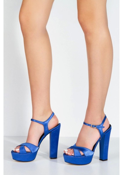 Kadın Moda Şık Gümüş Saten Klasik Ayakkabı Kalın Düğün Nişan Gece Abiye Ayakkabısı