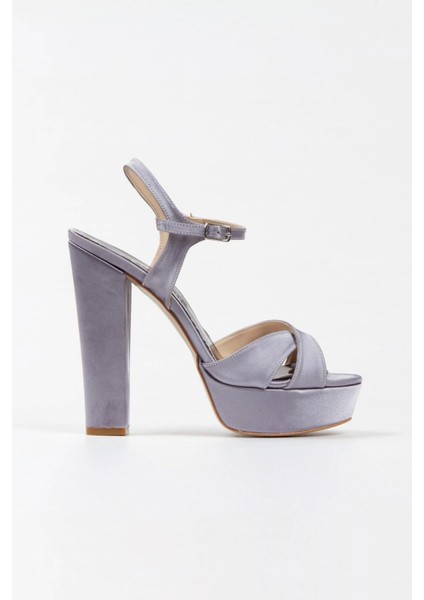 Kadın Moda Şık Gümüş Saten Klasik Ayakkabı Kalın Düğün Nişan Gece Abiye Ayakkabısı fırsatları