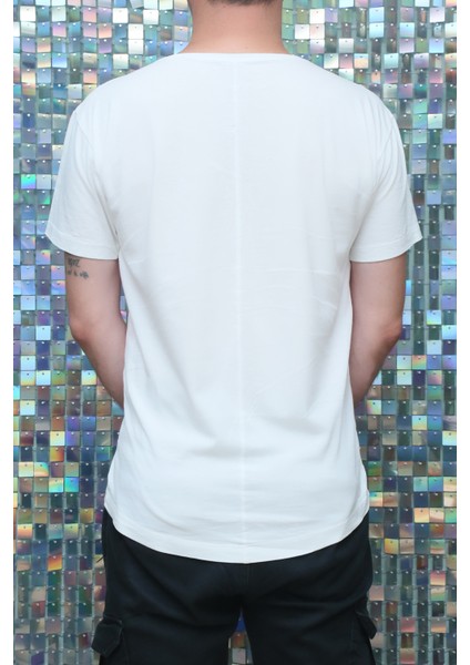 S'clouthe Erkek Strong Sırt Dikiş Detaylı Fit Görünüm Veren T-Shirt