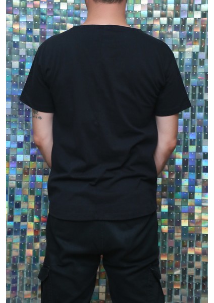 S'clouthe Erkek Strong Sırt Dikiş Detaylı Fit Görünüm Veren T-Shirt
