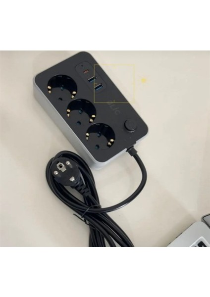 Byars-Termal Akım Korumalı Priz 2 Metre 2.1A 2xusb 1xtype-C Anahtarlı Seyyar Çoklu Priz Blic Ftr-02 Byarsbilişim