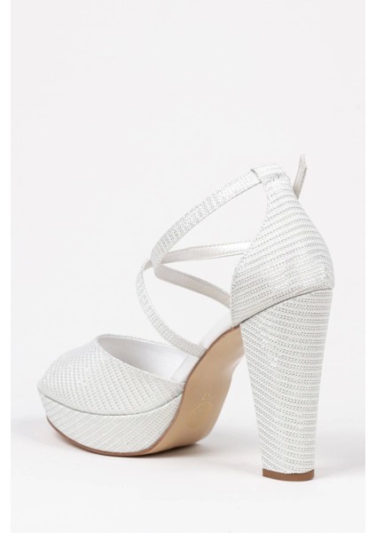 Kadın Moda Şık Gümüş Mercan Topuklu Zarif Tasarım Yüksek Topuk Düğün Nişan Gece Abiye Ayakkabısı modelleri