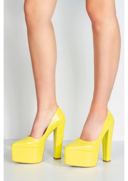 Fuşya Rugan Klasik Sivri Kalın Topuklu Sivri Platformlu Kadın Abiye Ayakkabı Kadın Topuklu Şık fiyatları