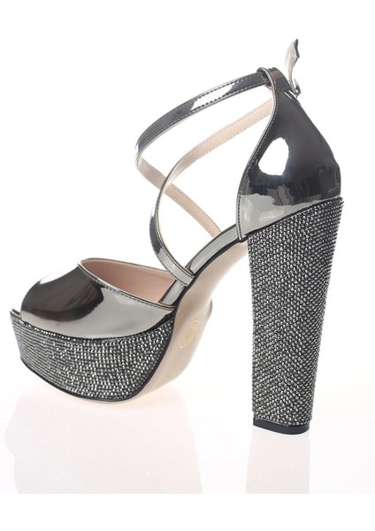 Kadın Moda Şık Gümüş Ayna Ökçe Poli Taş Topuklu Zarif Tasarım Düğün Nişan Gece Abiye Ayakkabısı modelleri