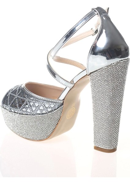 Kadın Moda Şık Gold Ayna Yüz Lazer Ökçe Poli Taş Topuklu Düğün Nişan Gece Abiye Ayakkabısı modelleri