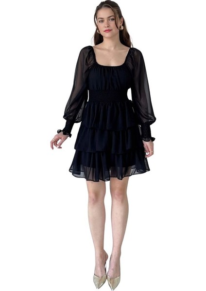 Kare Yaka Gipeli Kat Kat Kısa Şifon Elbise