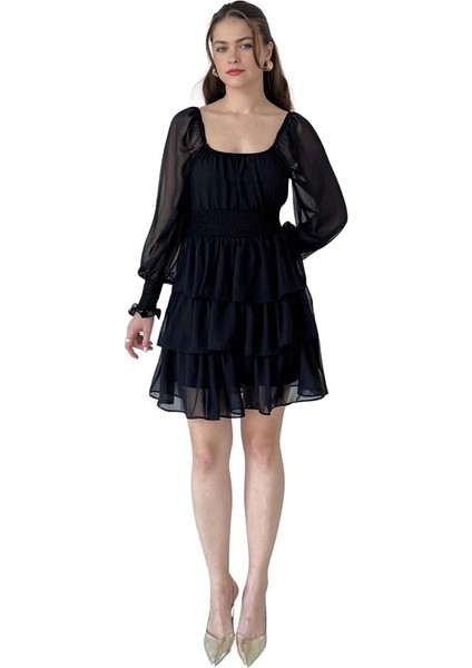 Kare Yaka Gipeli Kat Kat Kısa Şifon Elbise fiyatları