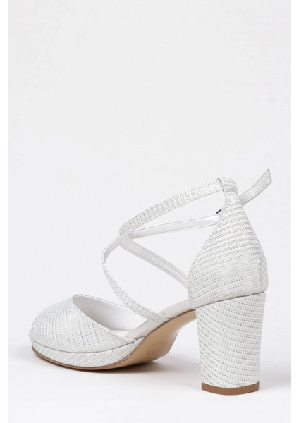 Kadın Moda Şık Gümüş Mercan Topuklu Zarif Tasarım Yüksek Topuk Düğün Nişan Gece Abiye Ayakkabısı modelleri