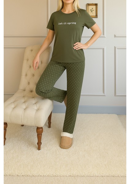 Kadın Yumuşak Dokulu Yarım Kollu Pijama Takımı