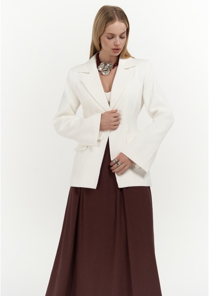 Anisah Belden Oturmalı Ekru Blazer