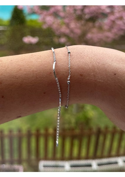 Çift Zincirli Taşlı Topçuk Bileklik