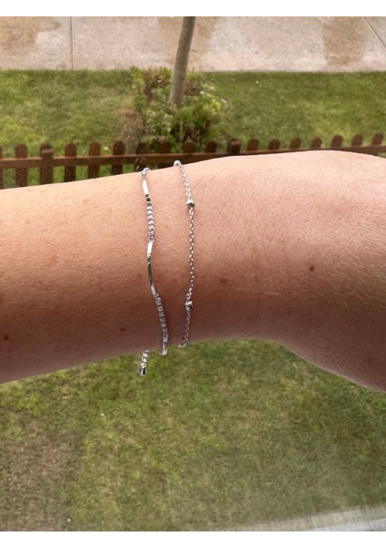 Çift Zincirli Taşlı Topçuk Bileklik modelleri