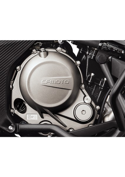 - 650 mt (Çantalı) Sport Touring Motosiklet - 2023 Model