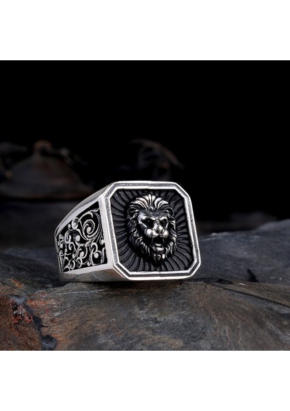 925 Ayar Gümüş Aslan Motifli Gümüş Erkek Yüzük