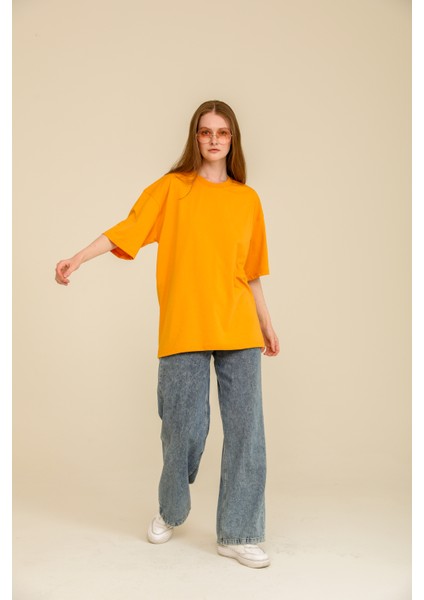 Kadın Hardal/Sarı Oversize Bisiklet Yaka %100 Pamuk Düz Basic Yazlık T-Shirt modelleri