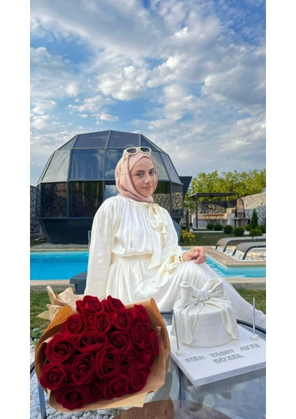 Bağlama Detaylı Saten Elbise Krem