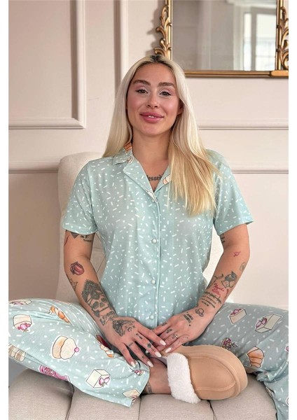 Mint Macoron Desenli Kısa Kol Önden Düğmeli Kadın Pijama Takımı modelleri