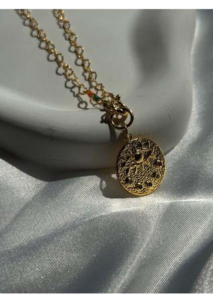Altın Kaplama Göz Madalyon Kolye fiyatları
