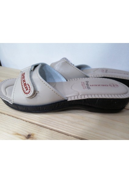 Yeni Sezon Prenses Model Çırtlı Rahat Taban Yazlık Kadın Terlik modelleri