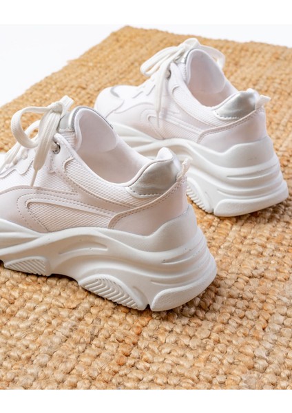 SP-149 Beyaz Gümüş Bağcıklı Fileli Günlük Spor Ayakkabı indirimleri