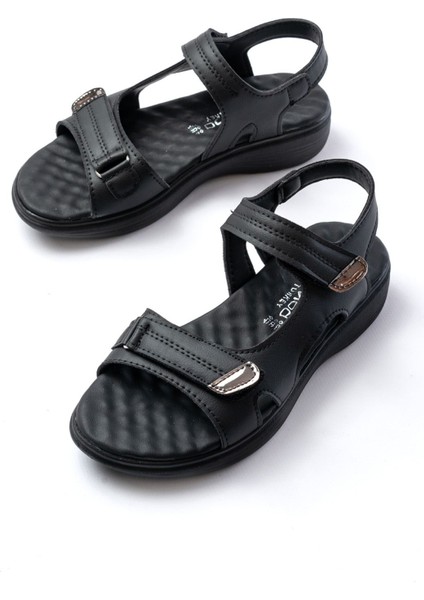 DM-363 Siyah Baret Cırtlı Dikişli Günlük Kadın Sandalet modelleri