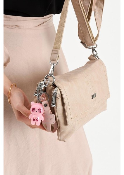 Y.s.deri Kadın Postacı Çanta 28*18 cm Vegan Deri Işıklı Aksesuar Charm Çapraz Askılı Omuz Çantası