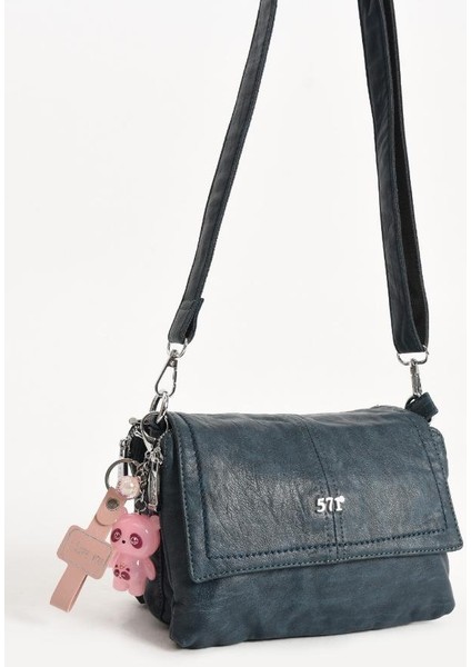 Y.s.deri Kadın Postacı Çanta 28*18 cm Vegan Deri Işıklı Aksesuar Charm Çapraz Askılı Omuz Çantası fiyatları