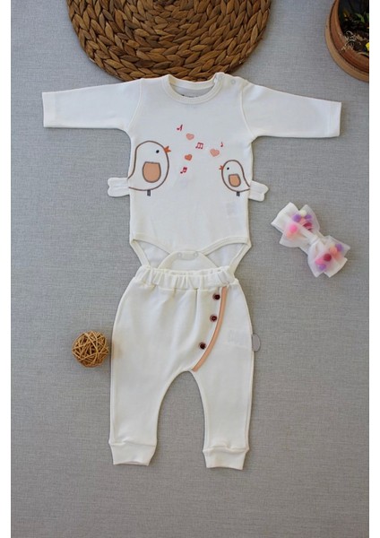 3-6 6-9 9-12 Ay Şarkıcı Kuşlar Nakışlı Bandanalı Uzun Kollu Zıbınlı 3lü Kız Bebek Takımı Ekru