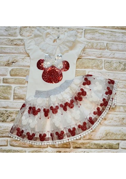 1-2-3 Yaş Payetli Mickey Nakışlı Kısa Kollu Brode Etekli 2li Kız Bebek Takımı Kırmızı