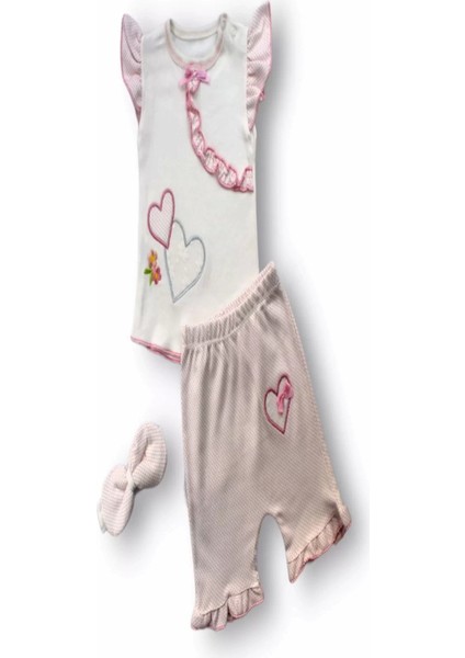 3-6 6-9 9-12 12-18 Ay Çift Kalp Nakışlı Şort Tişört 3lü Kız Bebek Takımı Ekru