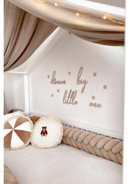 Dream Big Little One - Büyük Küçük Bir Rüya Gör - Yazılı Bebek Çocuk Odası Aksesuarı Hediyelik fırsatları
