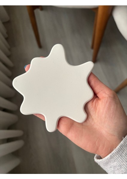 Dekoratif Beton Modern Tasarım Saksı ve Bardak Altlığı 4'lü Avantaj Paket