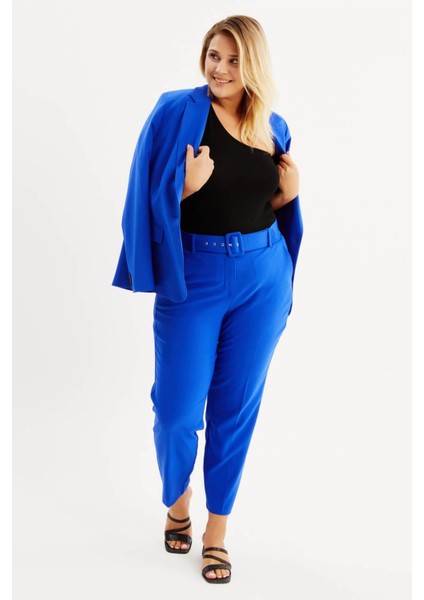 Cep Detaylı Kemerli Klasik Pantolon fırsatları