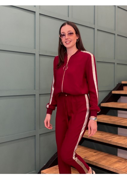 Halka Detaylı Önden Fermuarlı Yanları Sim Şeritli Eşofman Takımı fırsatları