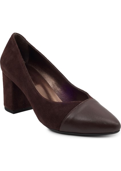 Kahverengi Deri Klasik Kadın Ayakkabı