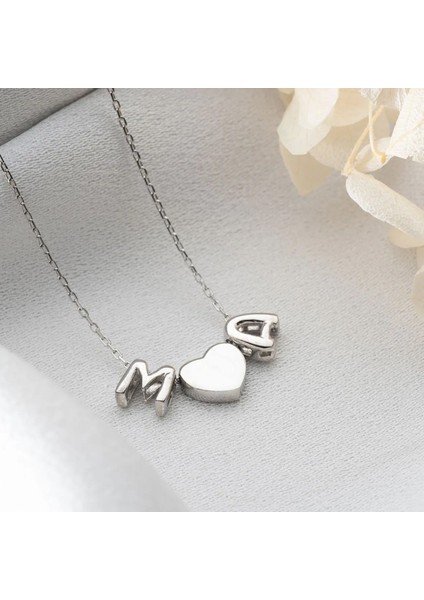 925 Ayar Gümüş Iki Harf ve Kalp Kolye modelleri