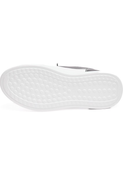 Yüksek Taban Bağcıklı Kadın Sneaker indirimleri