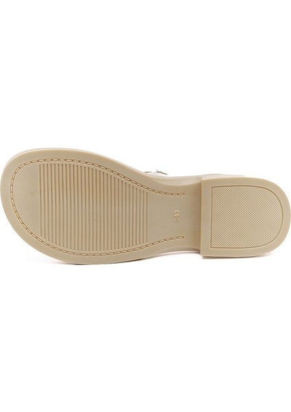 Taşlı Kelebek Aksesuarlı Kadın Sandalet indirimleri