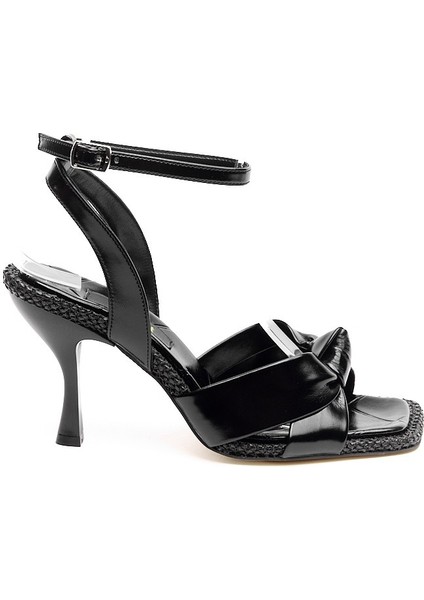 Bilekten Bantlı Kadın Topuklu Abiye Ayakkabı